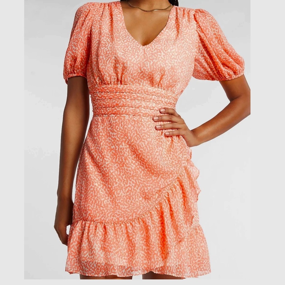 Express chiffon Dress Ruffled Hem Puffy Short‎ Sleeves Orange & White XS V-Neck